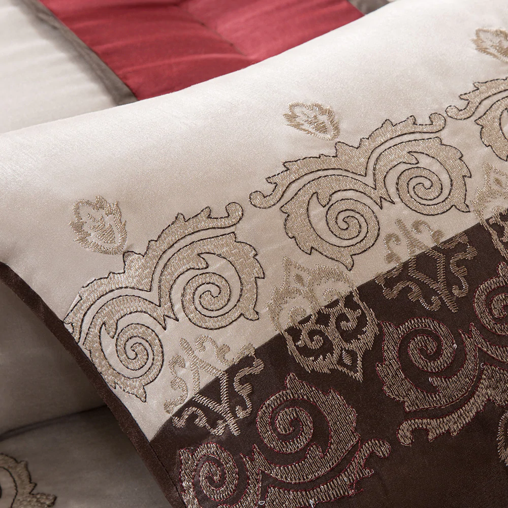 Madison Park Red Blaine Bedding 7-Piece Jacquard Comforter Set