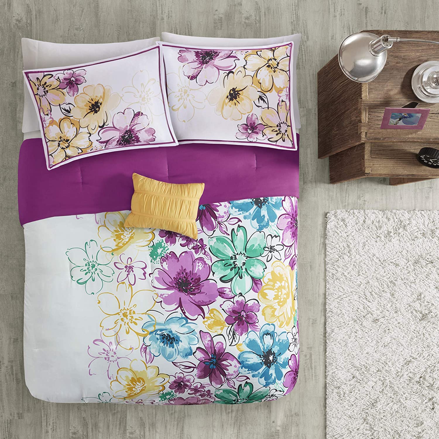 Olivia Vibrant Floral Microfiber Teen Bedding, Girls 5-Piece Comforter Set By Intelligent Design